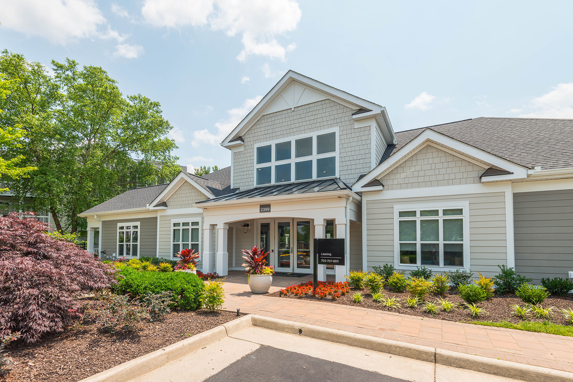 Windsor Herndon Leasing Office